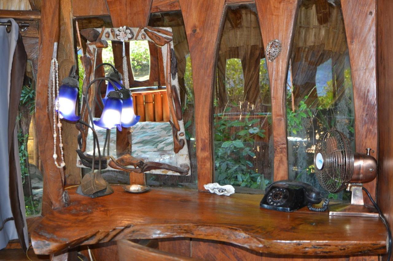 La Maison D'Artiste Du Bord De Mer Pa'ea Eksteriør billede